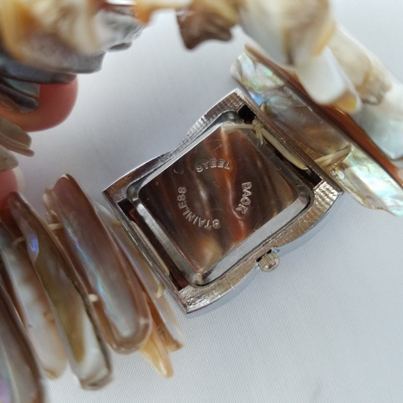 YLQ Sea Shell Stretch Bracelet Wrist Watch - Picture 5 of 7